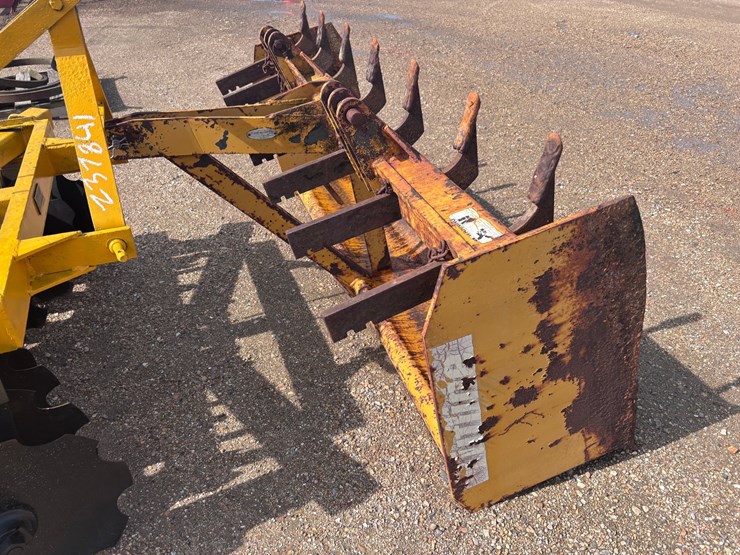 #1028-•-6ft-grader-box-image-3