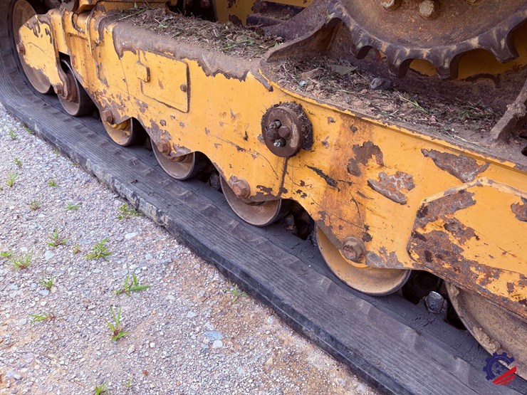 2018-caterpillar-299d2-xhp-image-19