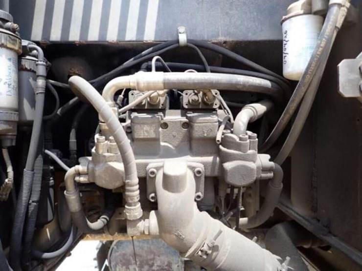 2009-deere-270d-lc-image-65