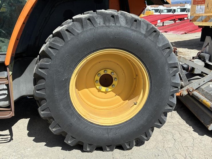 1999-john-deere-6410-image-12
