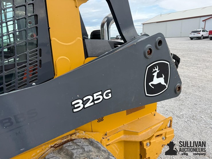 2022-deere-325g-image-18