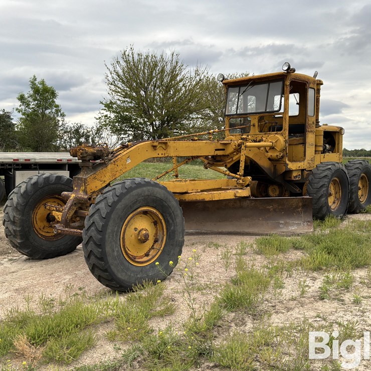 CATERPILLAR 12