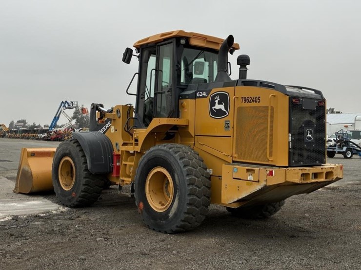 2020-deere-624l-image-4
