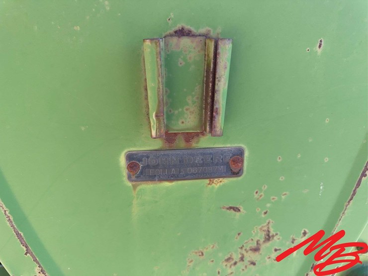 john-deere-11-image-9