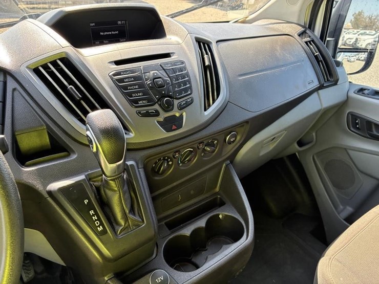2018-ford-transit-image-15