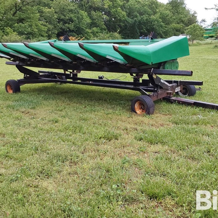 JOHN DEERE 643