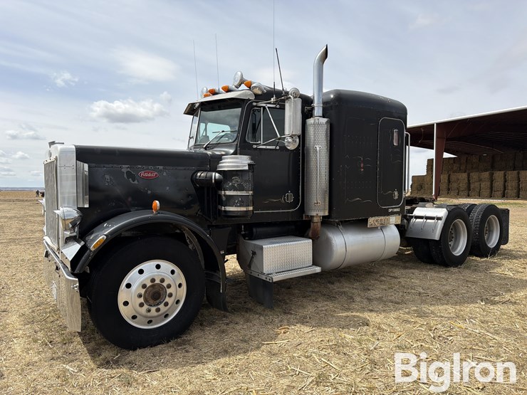 1983-peterbilt-359-image-1