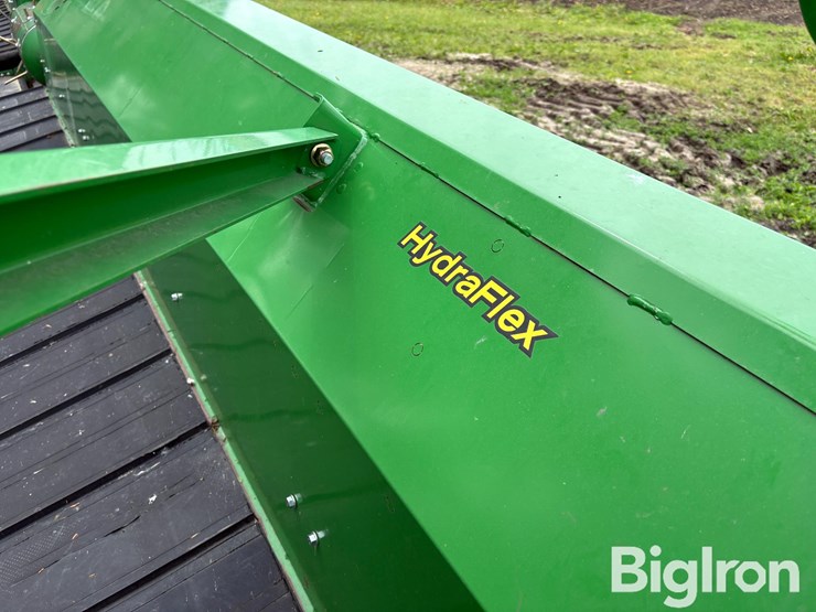 2015-john-deere-635fd-image-15