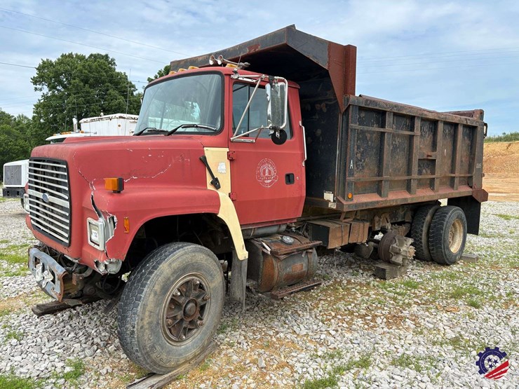 1997-ford-lnt9000-image-1