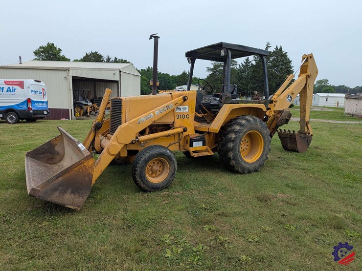 1989-deere-310-image-1