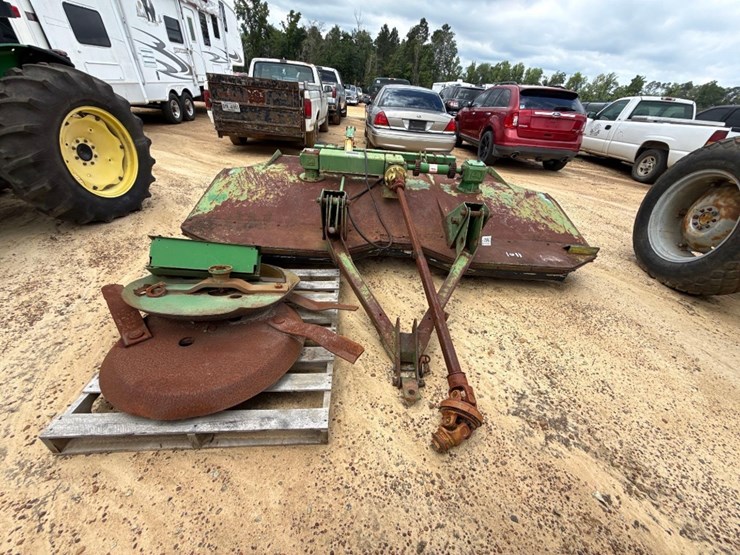 john-deere-10-image-8