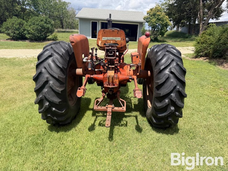 1961-allis-chalmers-d17-image-6