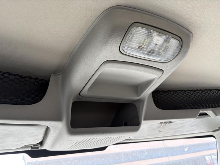 2014-international-durastar-4400-image-16