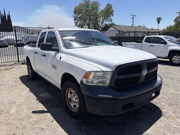 2014-dodge-ram-1500-image-2