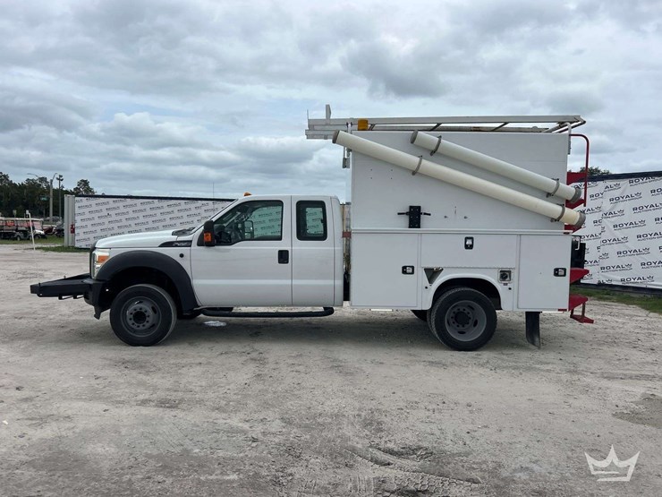 2016-ford-f550-image-40