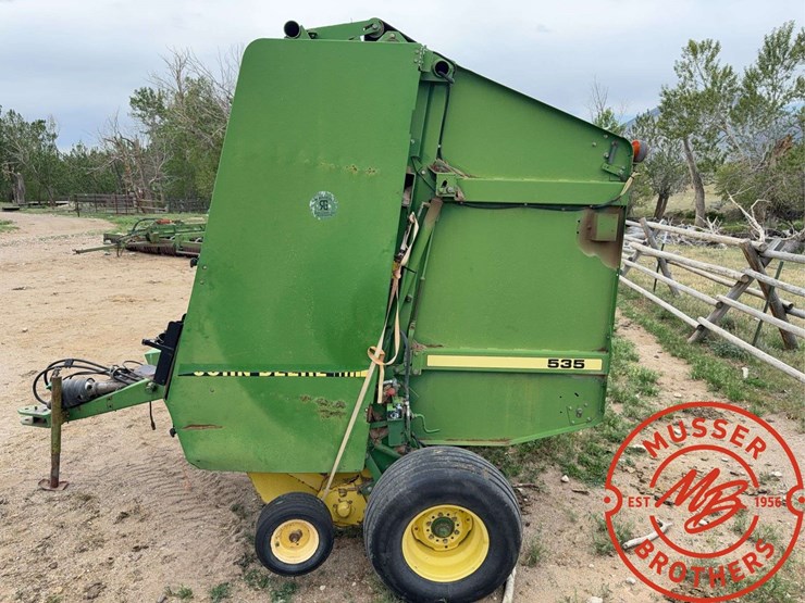 john-deere-535-image-8