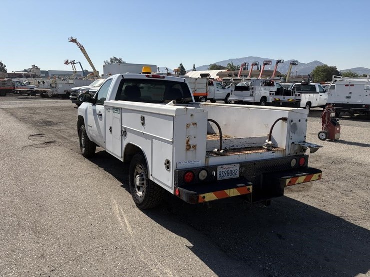 2008-chevrolet-2500hd-image-4