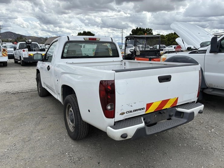 2011-chevrolet-colorado-image-4
