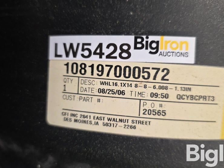 john-deere-16-image-15