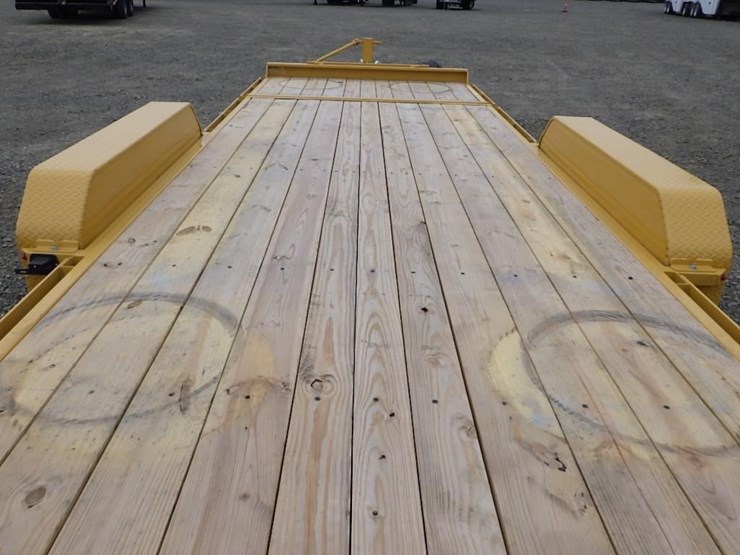2026-delta-7'x20'-t/a-tilt-deck-trailer-image-9