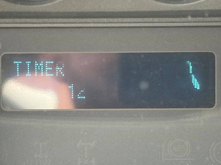 2016-ford-f650-image-19
