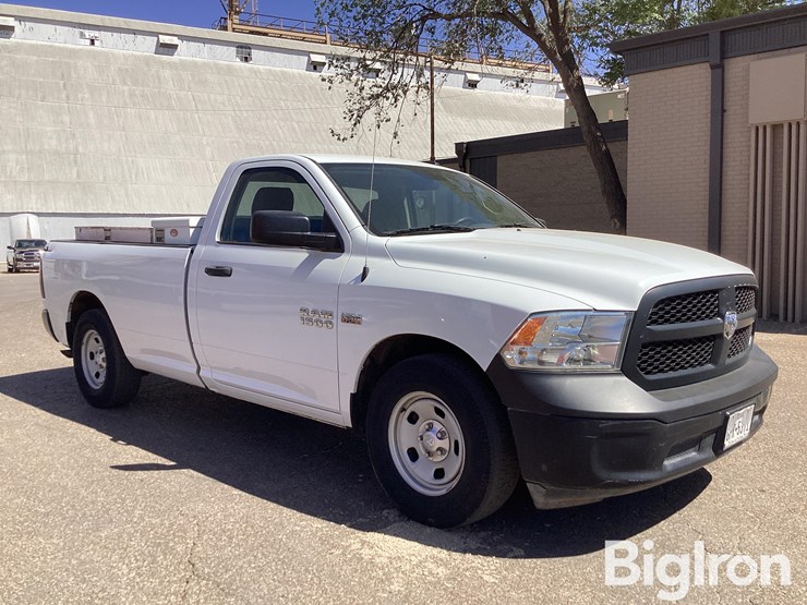 2015-ram-1500-tradesman-image-3