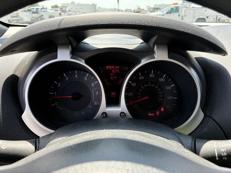2013-nissan-juke-image-17