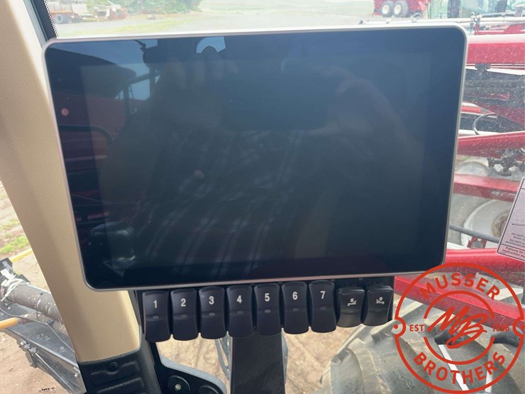 2023-case-ih-4450-image-83