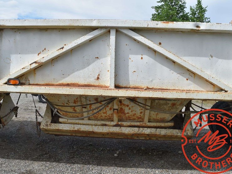 1980-clement-dump-trailer-image-14