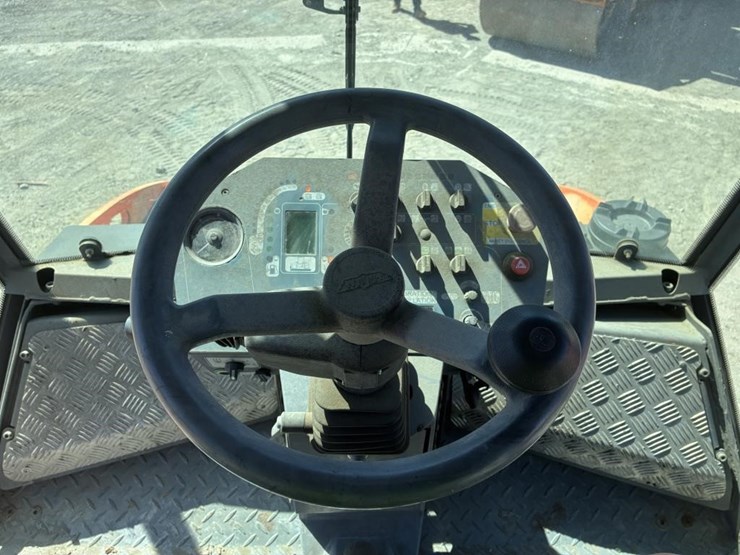 2012-hamm-hd110hv-image-14