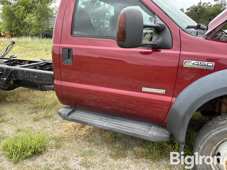 2006-ford-f450-image-13