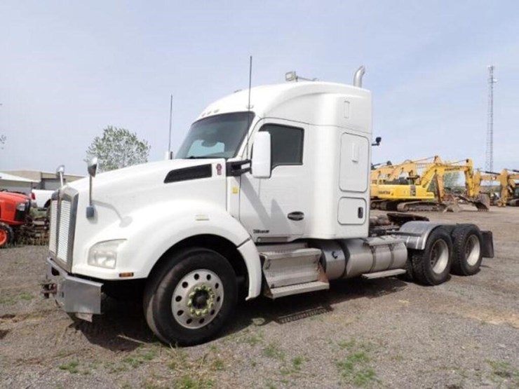 2016-kenworth-t880-image-1
