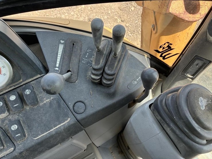 2008-caterpillar-430e-image-24