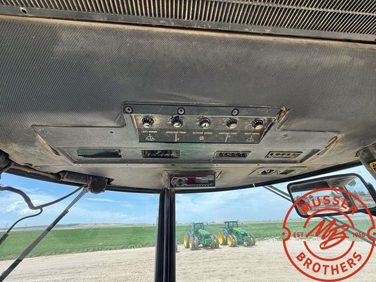 1981-john-deere-4440-image-17
