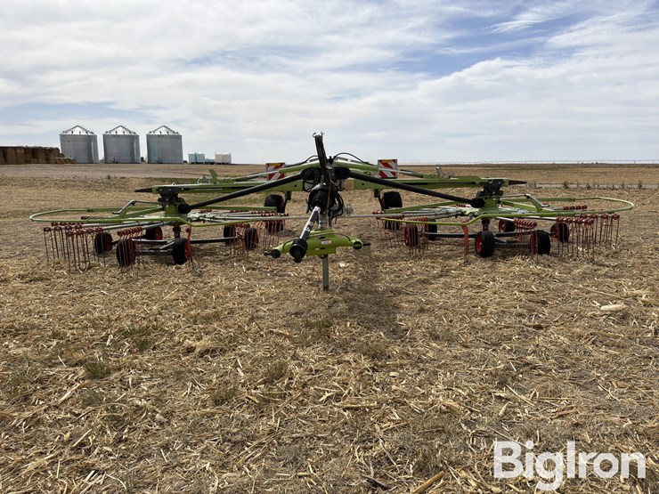 2015-claas-liner-2900-image-2