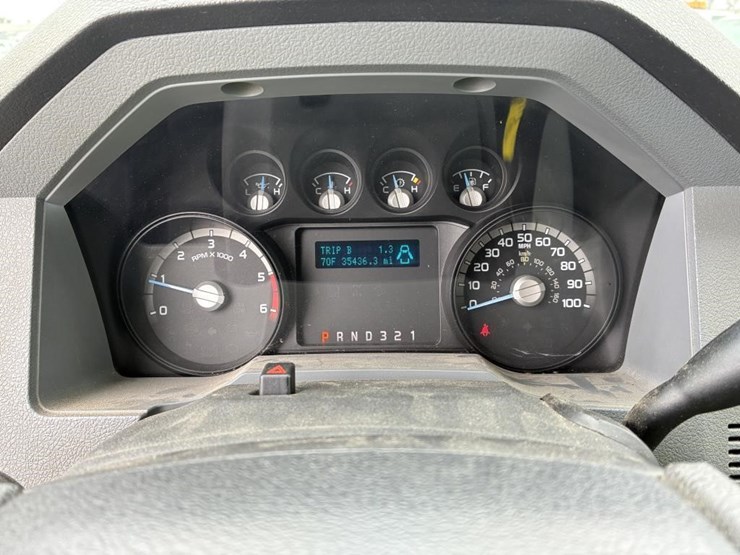 2011-ford-f550-image-14