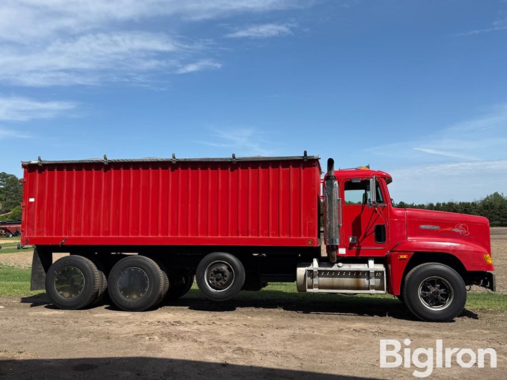 1990-freightliner-fld120-image-4