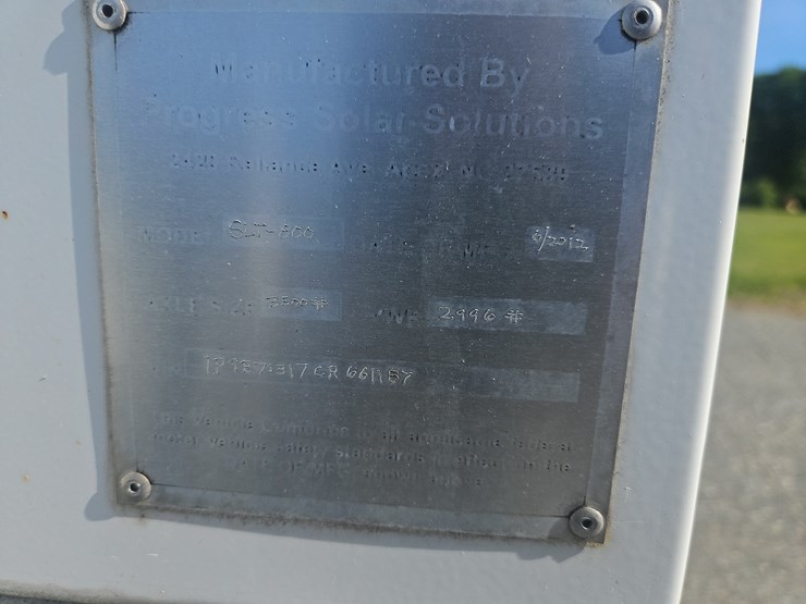 2012-progress-slt800-solar-tow-behind-light-tower-image-14