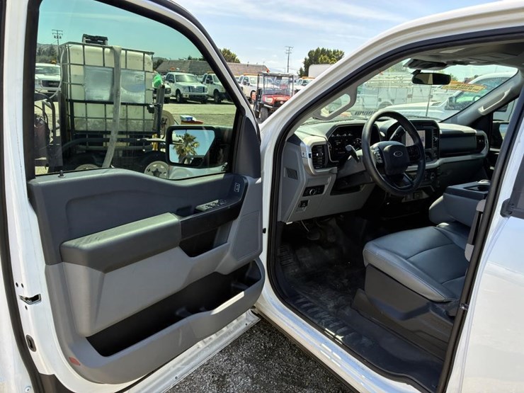 2021-ford-f150-image-12