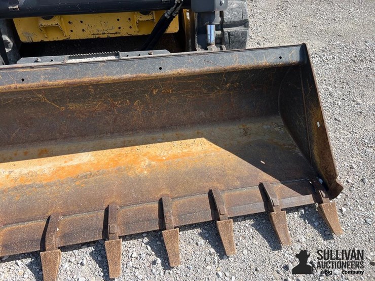 2022-new-holland-c362-image-17