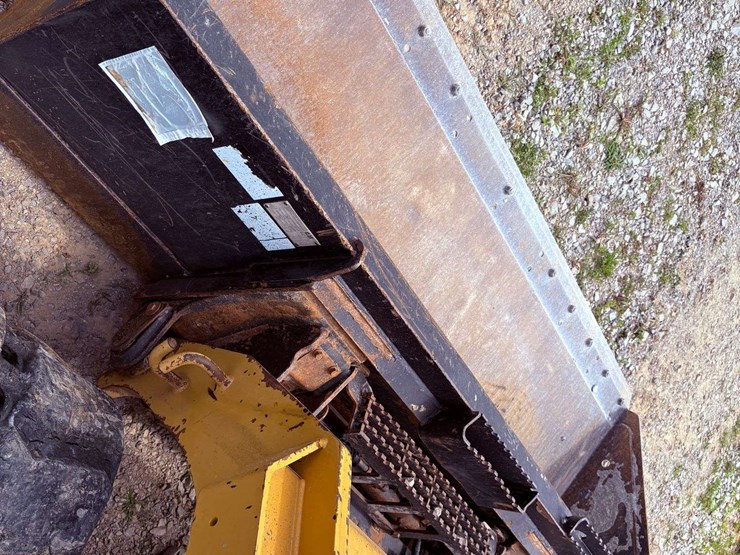2018-caterpillar-299d2-xhp-image-14