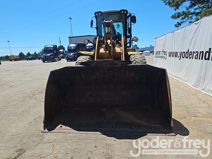 2012-caterpillar-930k-image-8