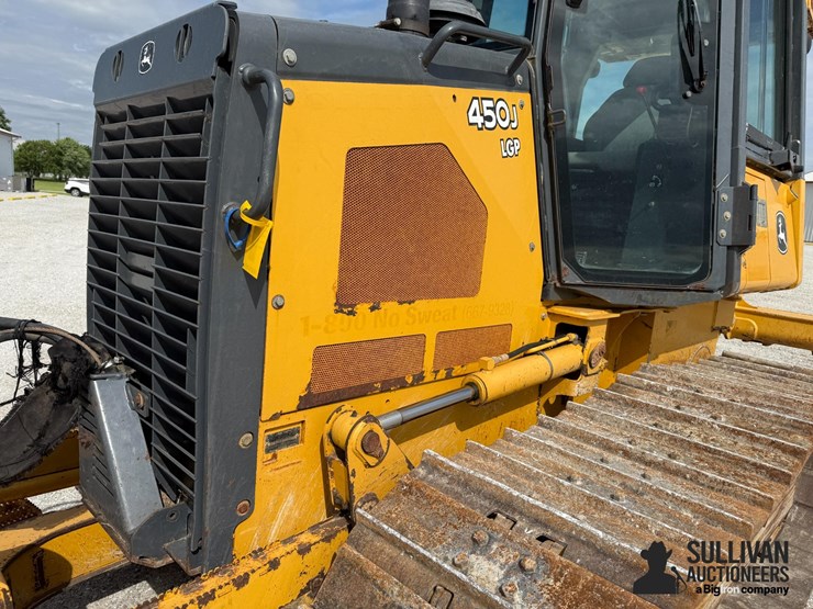 2017-deere-450j-lgp-image-19
