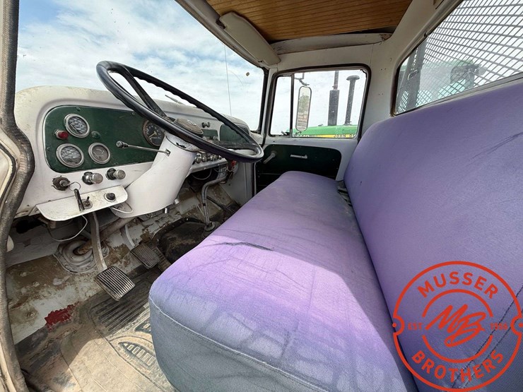 1973-international-loadstar-image-11
