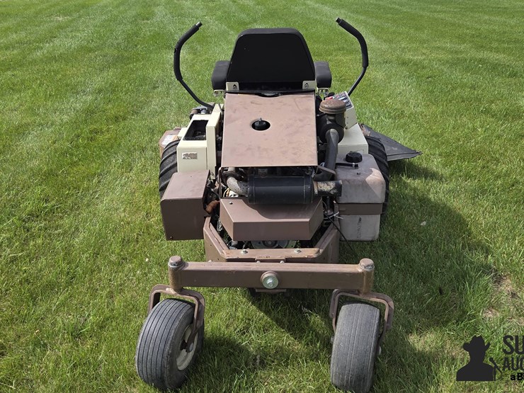 2001-grasshopper-725-image-6