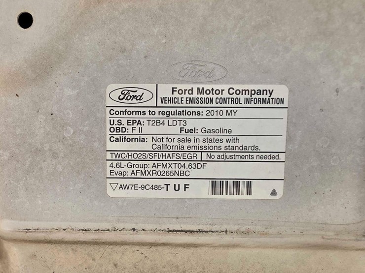 2011-ford-f150-xl-image-16