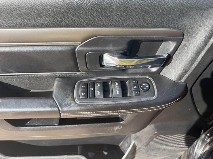 2014-dodge-ram-1500-image-11