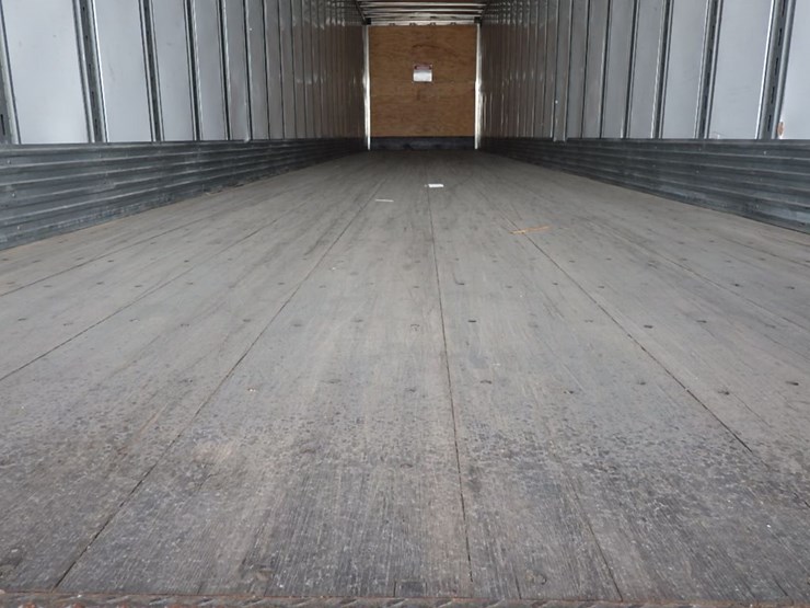 2019-stoughton-van-image-16