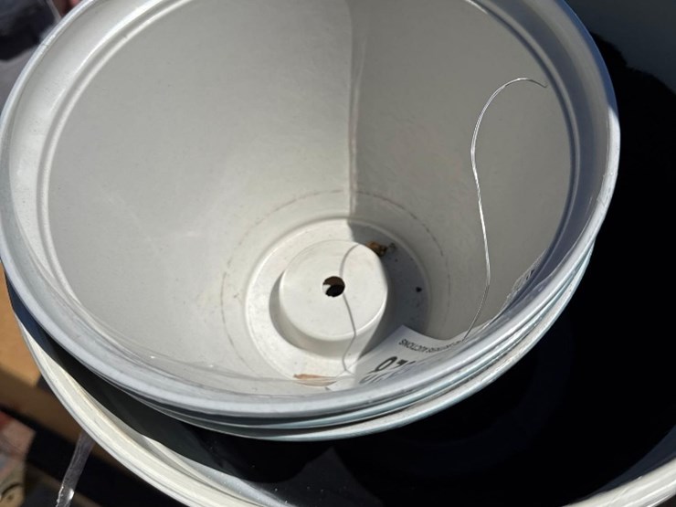 2208---(16)-flower-pots-&-(1)-bird-house-image-3