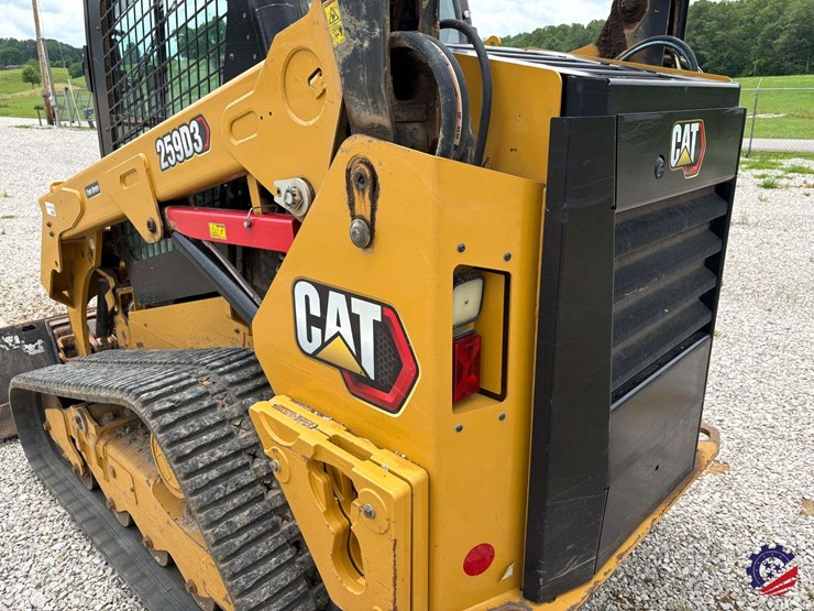 2022-caterpillar-259d3-image-21